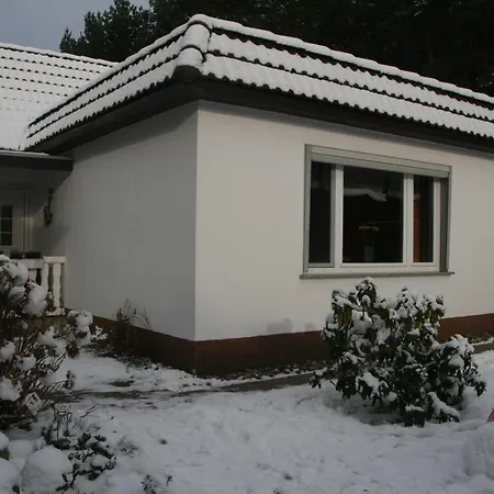 Ubytování v soukromí Am Waldrand Bei Kuehlungsborn Biendorf