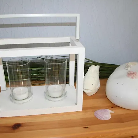 Am Waldrand Bei Kuehlungsborn Biendorf