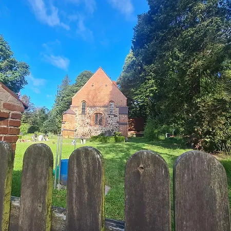Am Waldrand Bei Kuehlungsborn *
