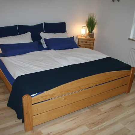 Am Waldrand Bei Kuehlungsborn Ubytování v soukromí